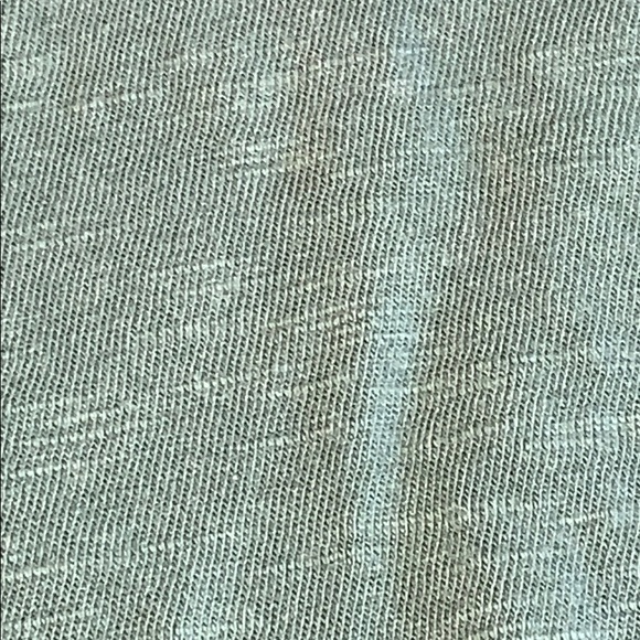 ☀️4/$30☀️ Pocket t shirt large - Picture 4 of 4